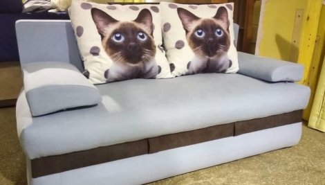 Прямой диван на заказ №5